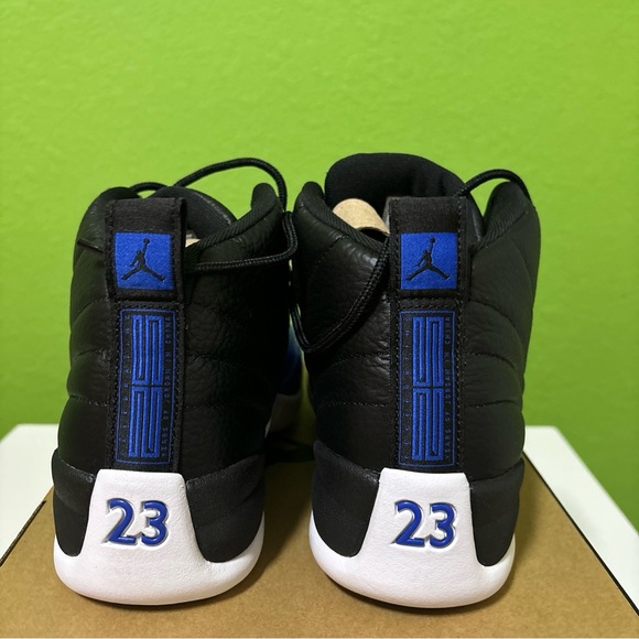 Jordan 12 Retro Hyper Royal - Picture 5 of 15